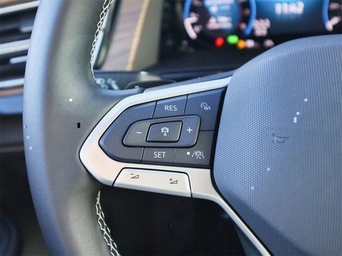 New 2026 Volkswagen Atlas SE image 25