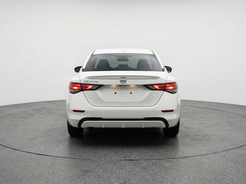Used 2025 Nissan Sentra SV FWD image 7