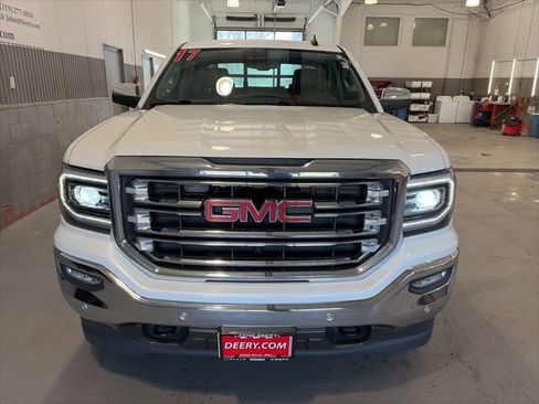 Used 2017 GMC Sierra 1500 SLT image 9