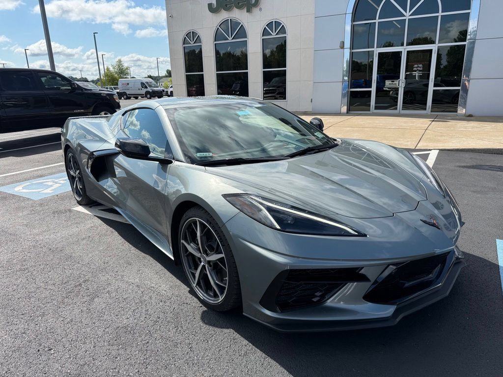Used 2023 Chevrolet Corvette Stingray Preferred Cpe w/ Battery Protection Package RWD image 1
