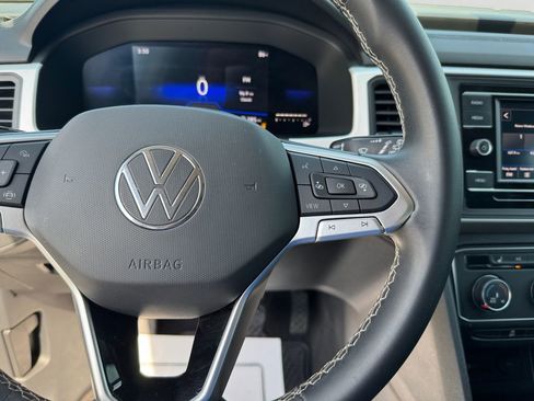 Used 2022 Volkswagen Atlas SE image 20