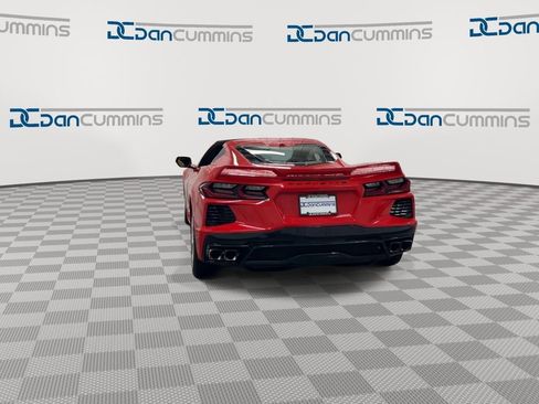 Used 2021 Chevrolet Corvette Stingray Preferred Cpe w/ Z51 Performance Package RWD image 7
