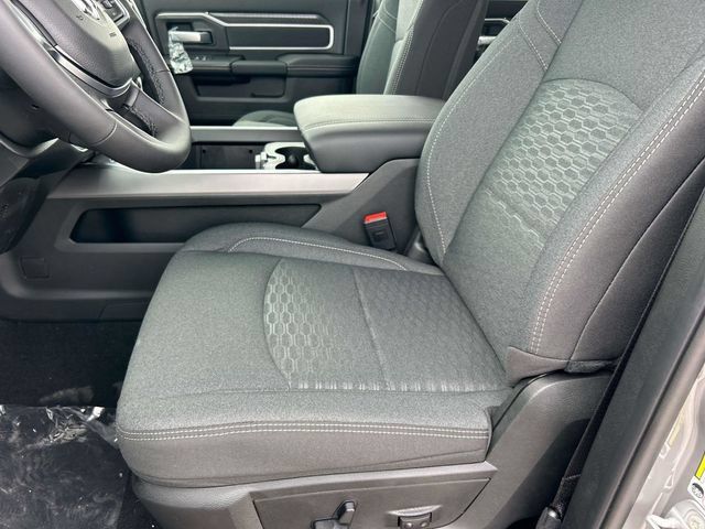 New 2027 RAM 2500 Big Horn AWD/4WD image 22