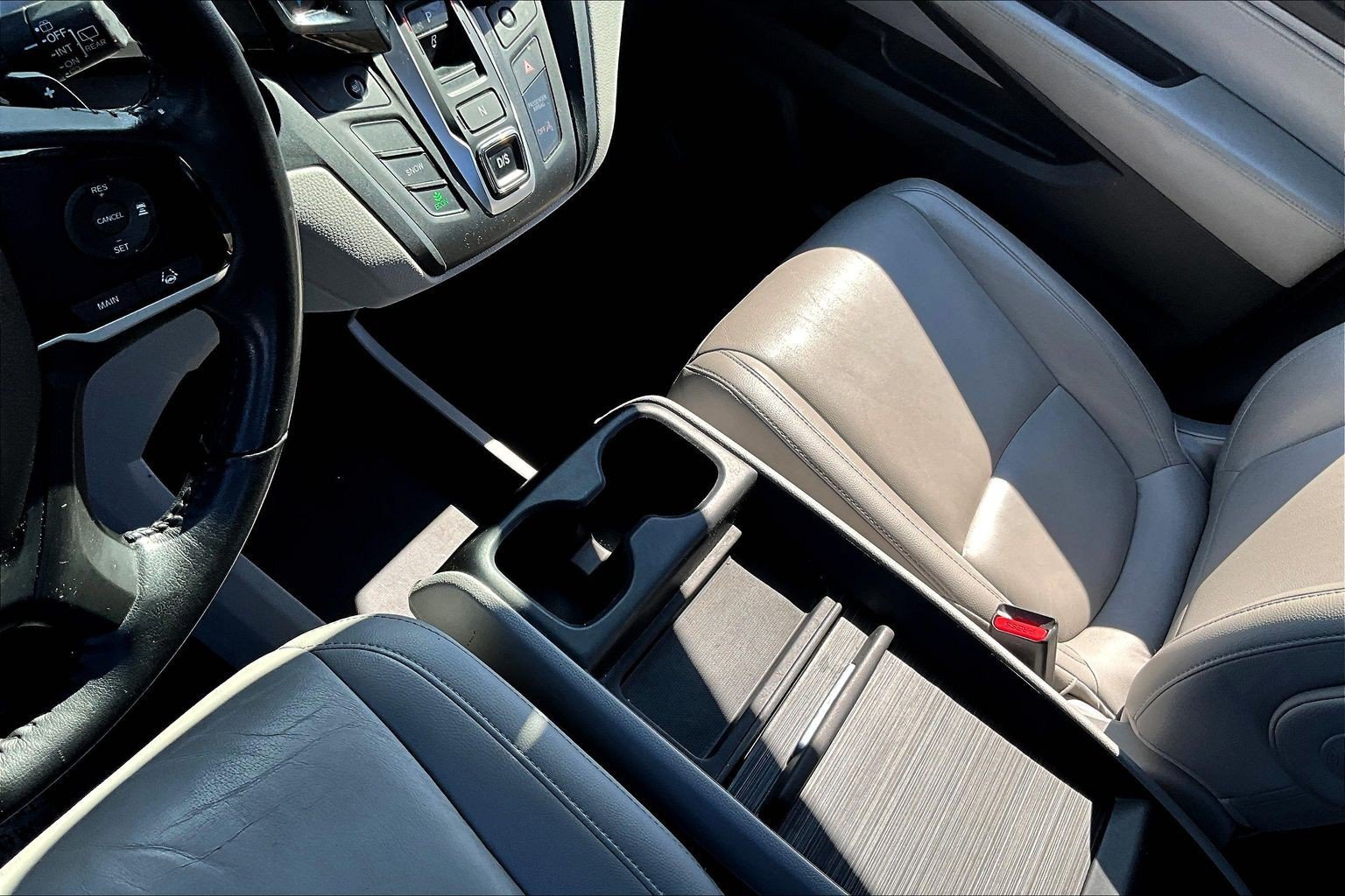 Used 2019 Honda Odyssey EX-L image 17