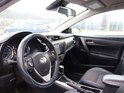 Used 2019 Toyota Corolla SE image 10