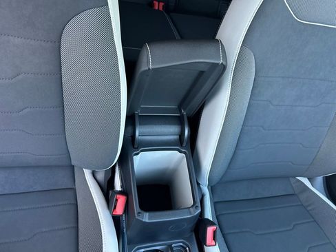 New 2026 Volkswagen Taos SE image 38