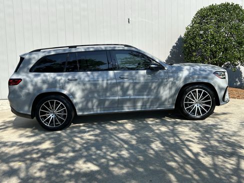 Certified 2025 Mercedes-Benz GLS 450 4MATIC image 5