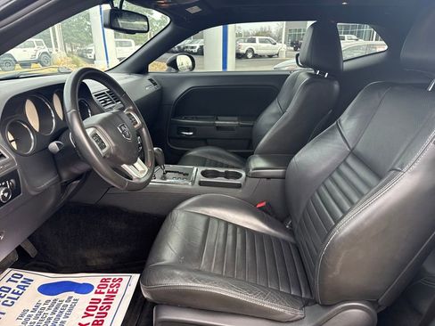 Used 2013 Dodge Challenger R/T Plus image 12