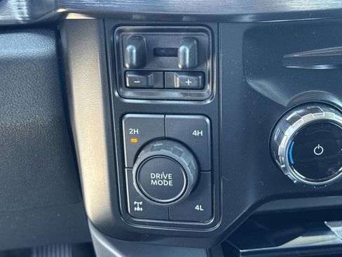 New 2025 Ford F250 Lariat w/ Lariat Ultimate Package image 54