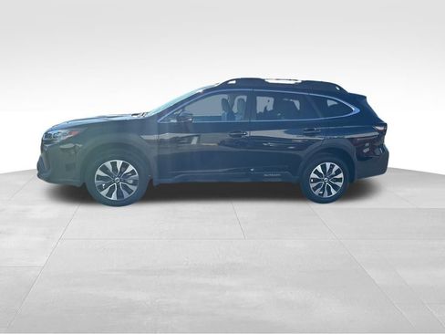 Used 2025 Subaru Outback Limited w/ Popular Package #2 image 5