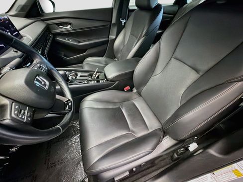 Used 2024 Honda Accord Sport image 11