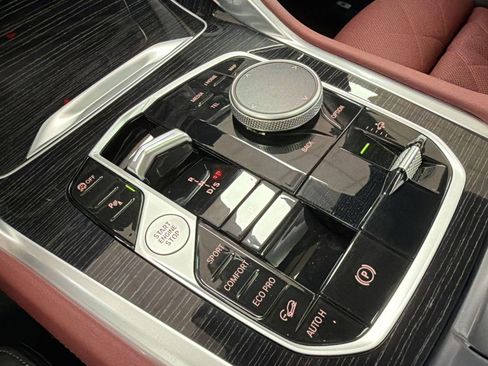 New 2027 BMW X6 xDrive40i AWD/4WD image 17
