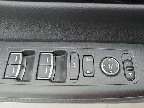 Used 2023 Honda CR-V EX-L image 28