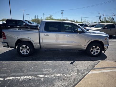 Used 2021 RAM 1500 Laramie AWD/4WD image 2