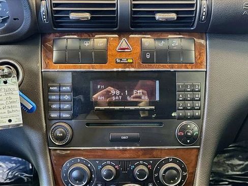 Used 2006 Mercedes-Benz C 350 Sedan image 13
