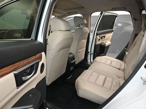 Used 2022 Honda CR-V Touring image 12