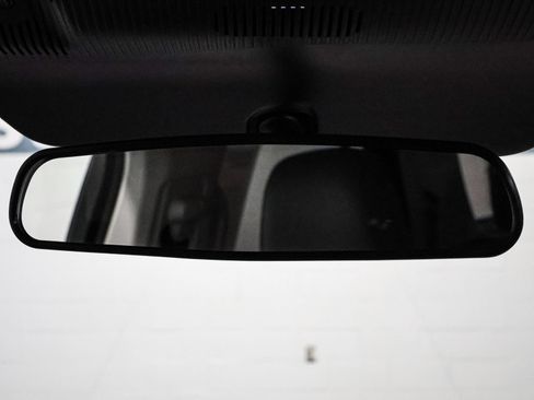Used 2025 Ford Explorer Active w/ Active Comfort Package AWD/4WD image 33