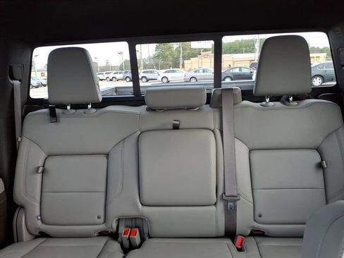 Used 2023 Chevrolet Silverado 1500 LT image 20