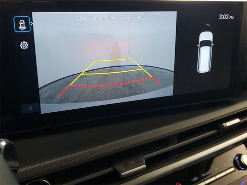 Used 2024 Hyundai Santa Fe SEL image 18