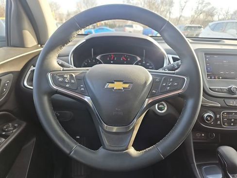 Used 2024 Chevrolet Equinox LT image 11