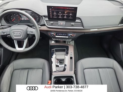 Certified 2023 Audi Q5 2.0T Premium w/ Convenience Package AWD/4WD image 9