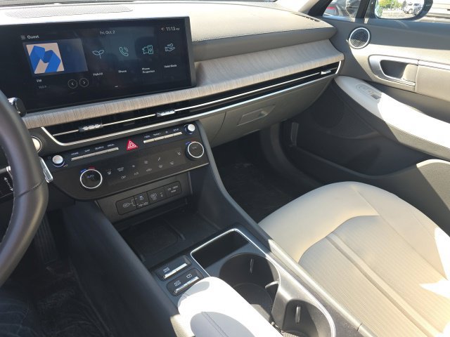 Used 2025 Hyundai Sonata SEL FWD image 9