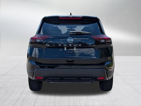 Used 2026 Nissan Rogue SV AWD/4WD image 6