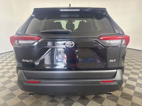 Used 2023 Toyota RAV4 XLE w/ Convenience Package FWD image 22