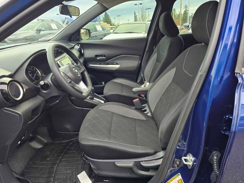 Used 2020 Nissan Kicks SV image 22