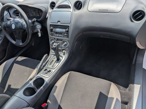 Used 2003 Toyota Celica GT w/ Upgrade Value Pkg FWD image 21