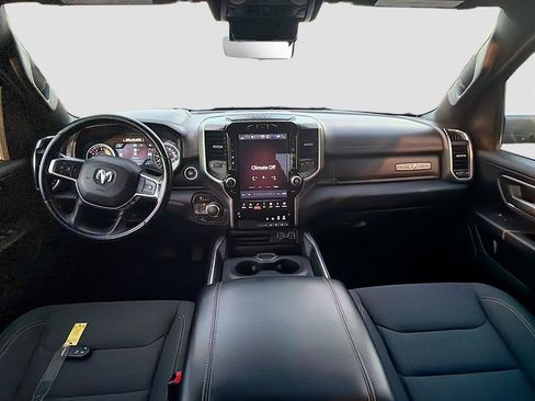 Used 2024 RAM 1500 Lone Star image 16