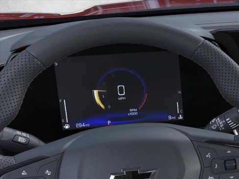 Used 2026 Chevrolet Trax RS FWD image 18