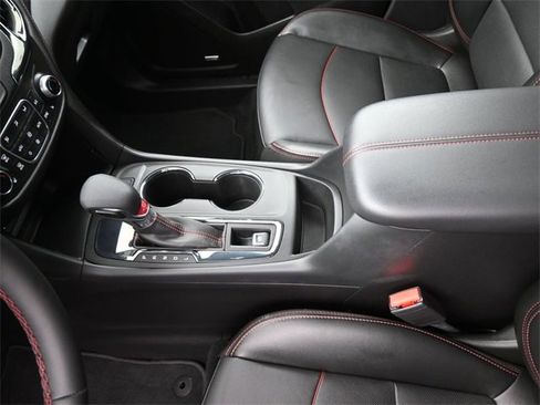 Used 2024 Chevrolet Equinox RS w/ RS Leather Package image 9