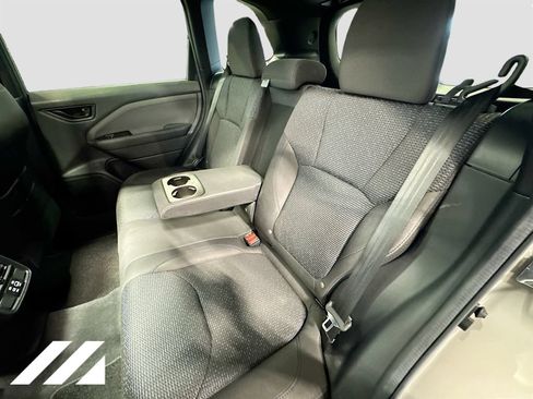 Used 2026 Subaru Forester Premium AWD/4WD image 25