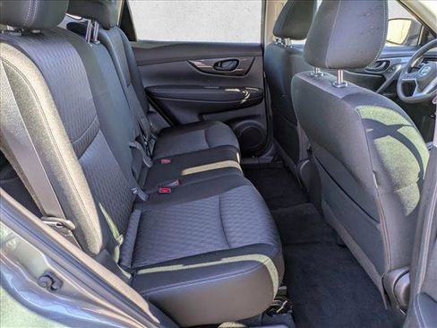 Used 2020 Nissan Rogue S image 20