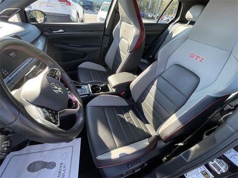 Used 2024 Volkswagen GTI Autobahn image 15