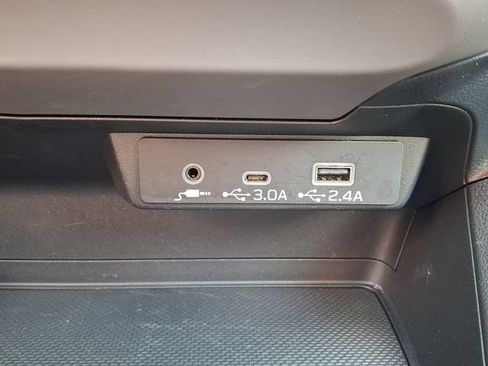 Certified 2024 Subaru Crosstrek 2.0i Premium AWD/4WD image 37