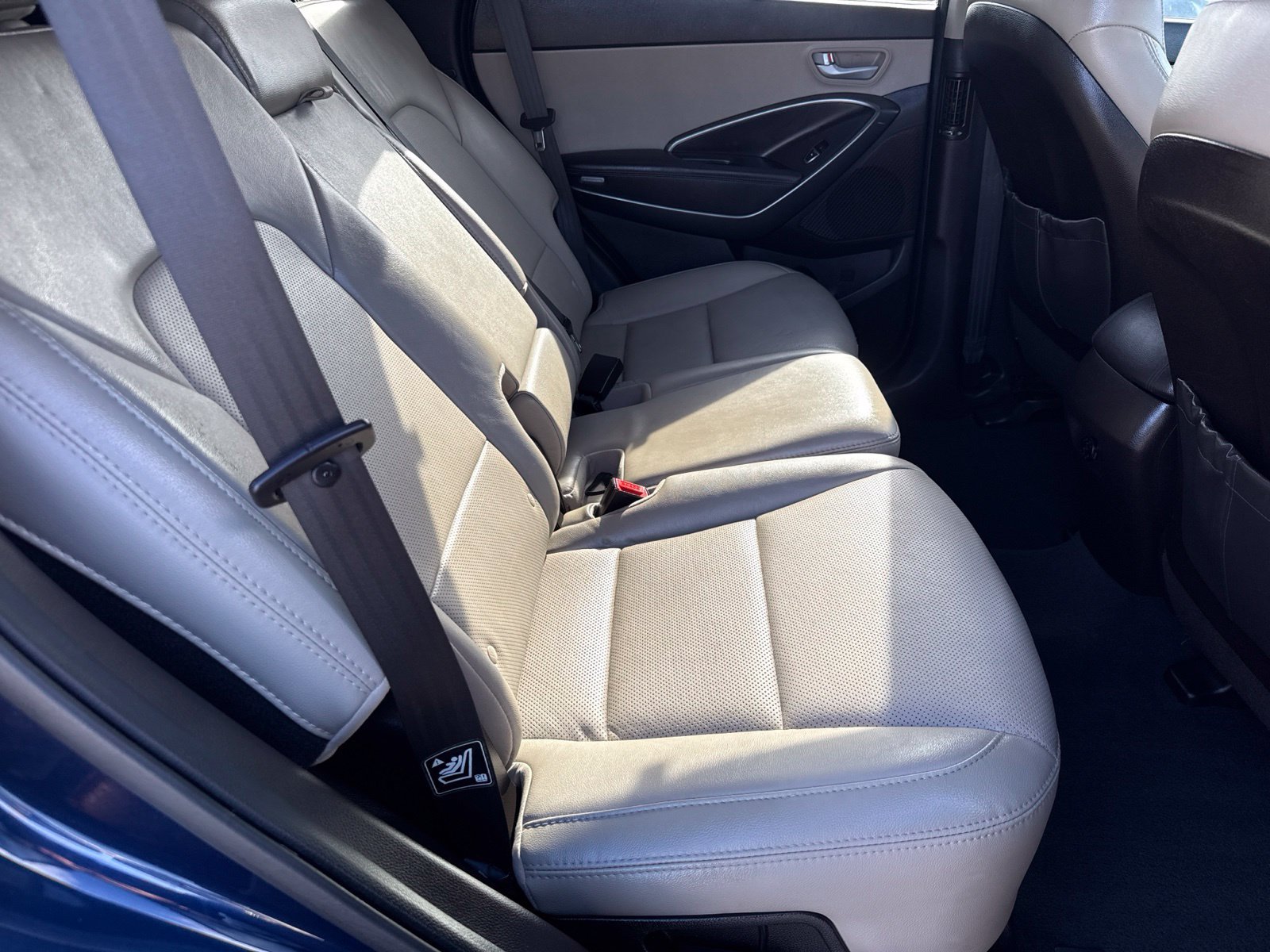 Used 2017 Hyundai Santa Fe Sport FWD image 22