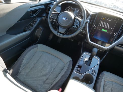 Used 2024 Subaru Crosstrek 2.0i Premium image 9