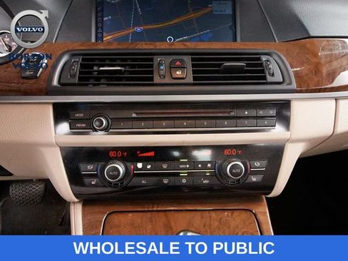 Used 2012 BMW 528i xDrive Sedan AWD/4WD image 13