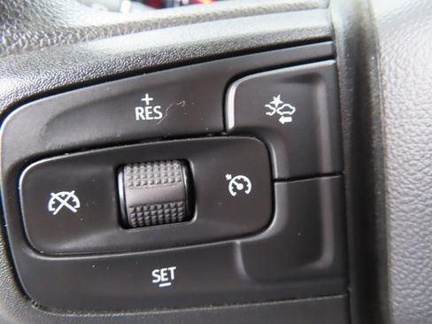 Certified 2024 Chevrolet Silverado 1500 Custom image 15