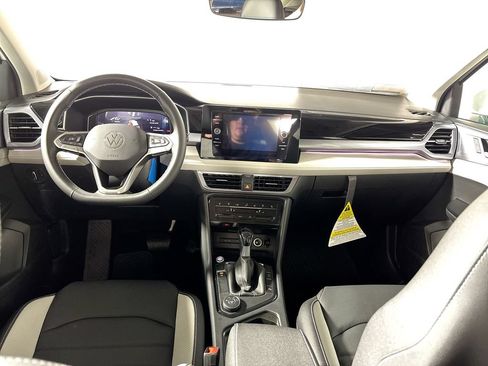New 2026 Volkswagen Taos SEL AWD/4WD image 12