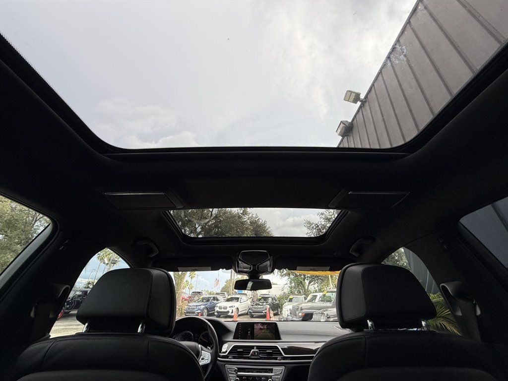 Used 2019 BMW 740i w/ M Sport Package RWD image 21