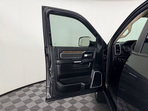 Used 2019 RAM 2500 Laramie image 23