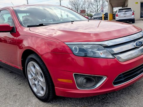 Used 2011 Ford Fusion SEL FWD image 1