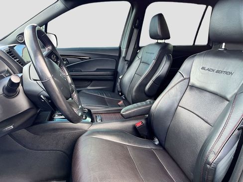 Used 2020 Honda Pilot Black Edition image 21