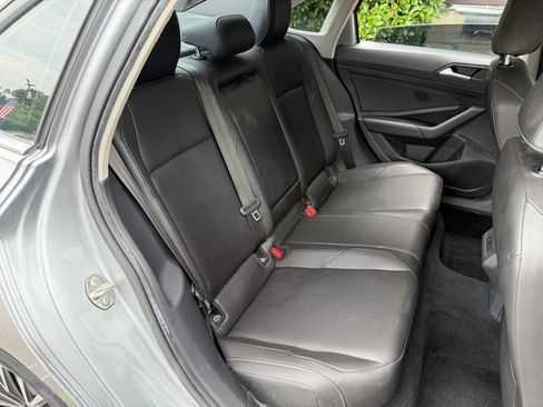 Used 2020 Volkswagen Jetta FWD image 36