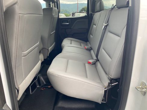 Used 2019 Chevrolet Silverado 2500 W/T AWD/4WD image 22