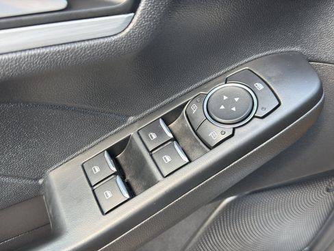 Used 2025 Ford Escape Platinum AWD/4WD image 12
