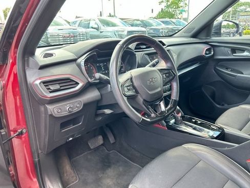 Used 2023 Chevrolet TrailBlazer RS FWD image 26